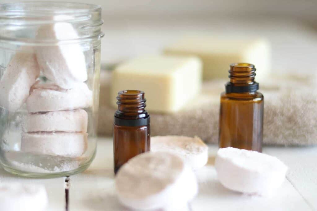 DIY Balance oil shower balls